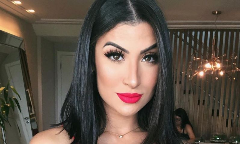 Boca Rosa é o apelido de Bianca Andrade Boca Rosa é o apelido de Bianca Andrade