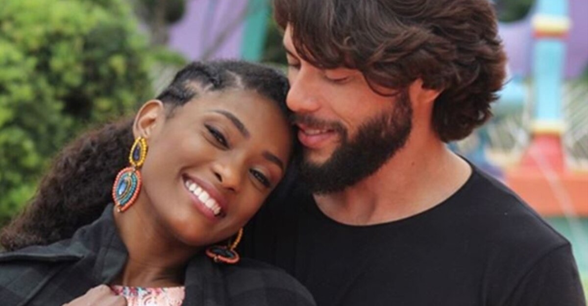 Erika Januza e seu ex-namorado Victor Evangelista. Erika Januza e seu ex-namorado Victor Evangelista.
