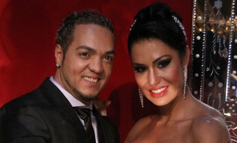 Belo e Gracyanne Barbosa se casam Belo e Gracyanne Barbosa se casam