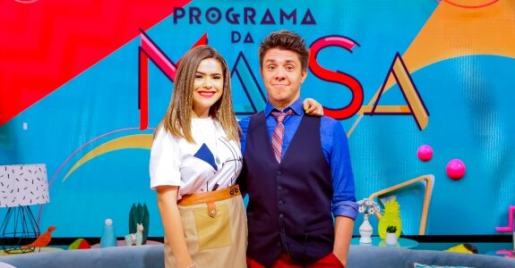 Maisa Silva e Oscar Filho durante as gravações de seu programa. Maisa Silva e Oscar Filho durante as gravações de seu programa.