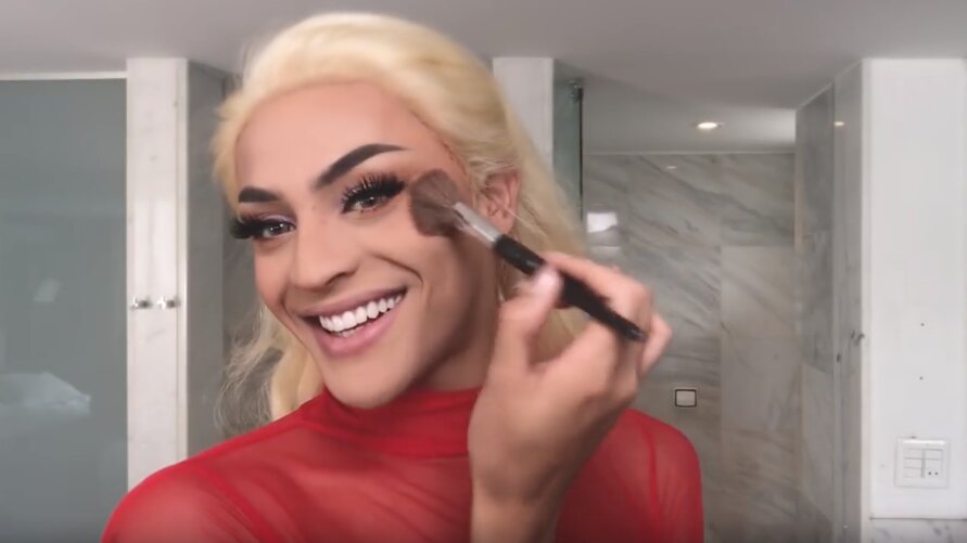 A drag queen Pabllo Vittar durante sua participação na Vogue. A drag queen Pabllo Vittar durante sua participação na Vogue.