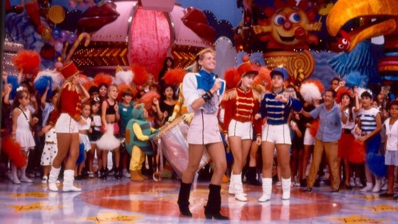 Xuxa Meneghel durante as gravações de seu programa infantil. Xuxa Meneghel durante as gravações de seu programa infantil.