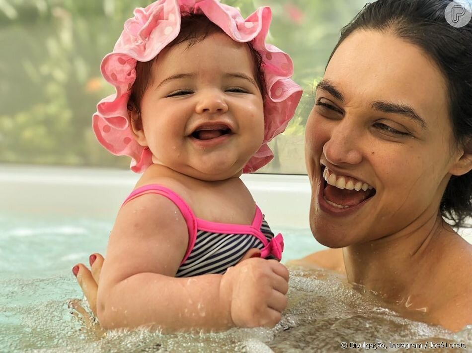 Débora Nascimento e sua filha Bela. Débora Nascimento e sua filha Bela.