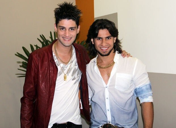 Dupla Munhoz e Mariano durante Domingão do Faustão. Dupla Munhoz e Mariano durante Domingão do Faustão.