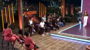 A Fazenda 12 Tem polêmica na formação da sétima roça. Internautas acusam Biel de quebrar regras no intervalo (Imagem: Reprodução: Record TV)