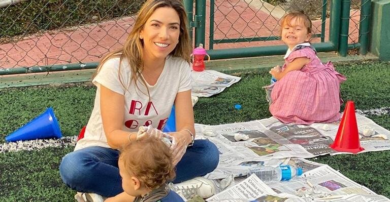 Patricia Abravanel posta foto rara ao lado de caçula Senor Patricia Abravanel posta foto rara ao lado de caçula Senor