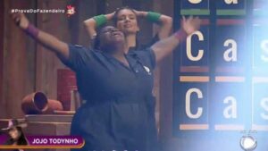 Jojo conquista Prova do Fazendeiro Roça 10 e vira líder pela primeira vez no reality (Imagem: Reprodução / Record TV)