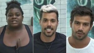 Lipe, Jojo e Mariano pedem para público deixarem eles na reta final de A Fazenda 12 (Imagem: Reprodução)
